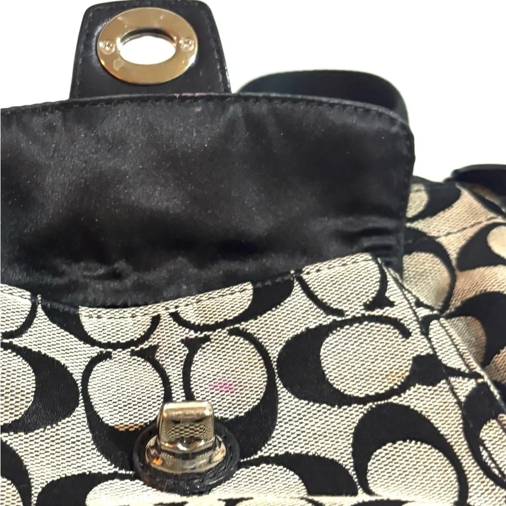 Coach CC signature print canvas Stylish Black and Cream signature print Bag